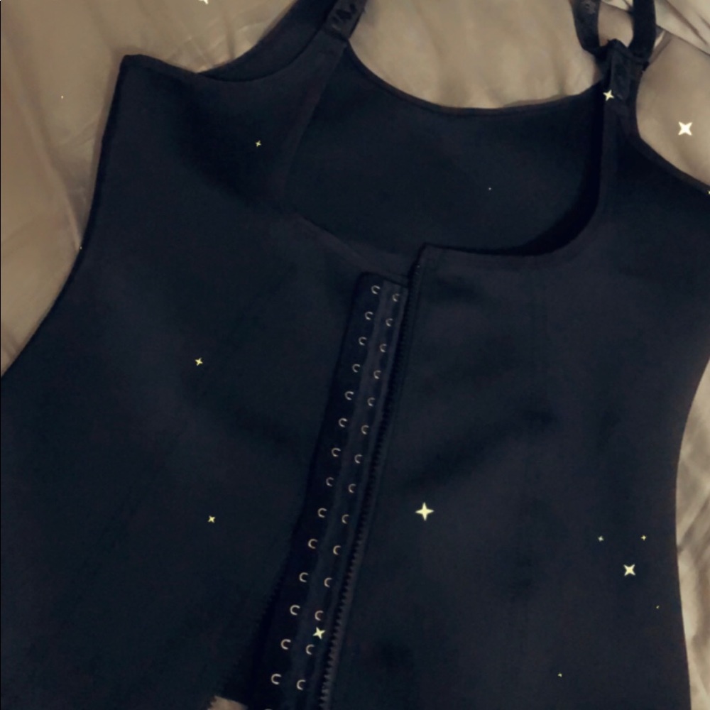 Waist trainer